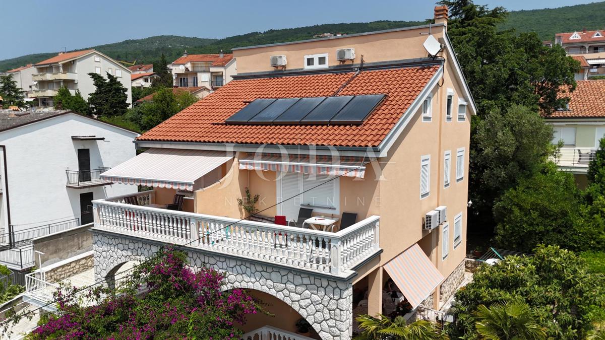 Casa con Appartamenti a 100 m dal Mare – Perfetta per Affitto Turistico