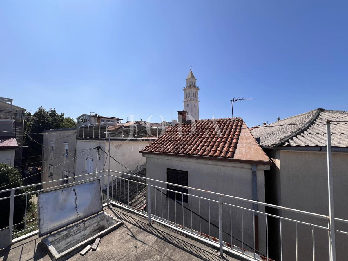  Novi Vinodolski, casa costiera tradizionale