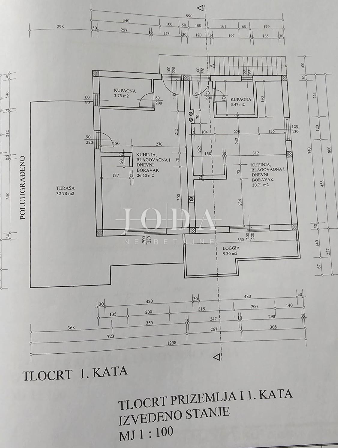 Appartamento JADRANOVO con garage, cucina estiva e taverna