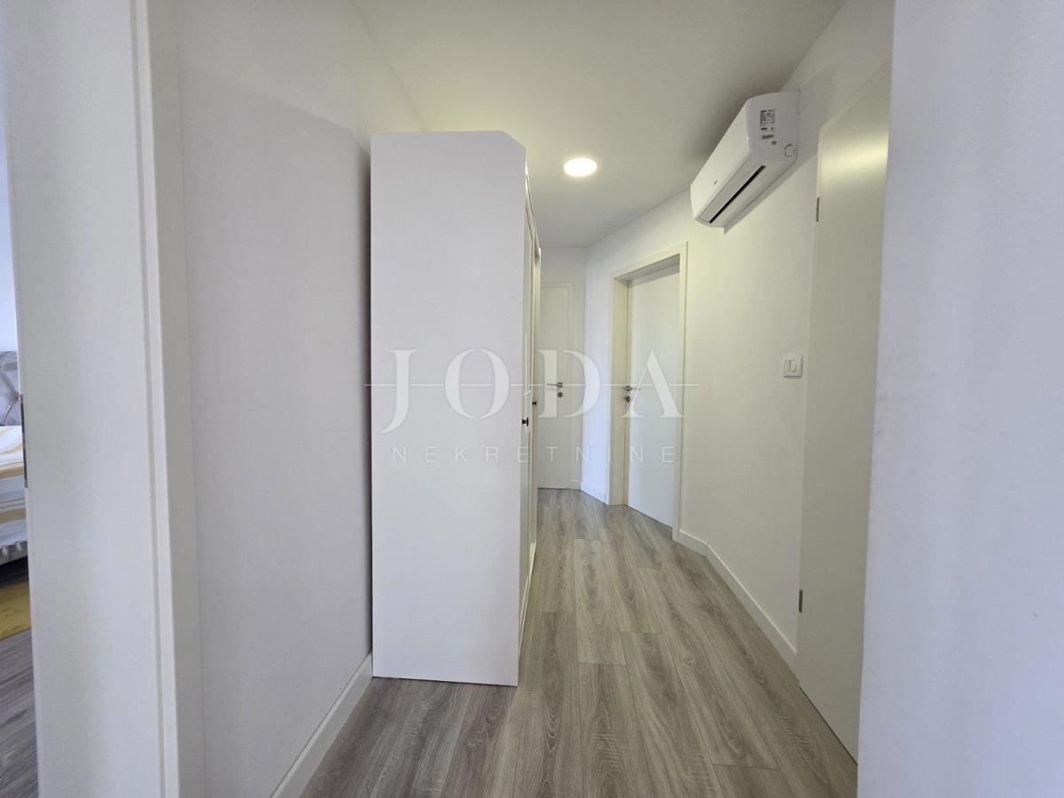 Allogio Crikvenica, 93,98m2