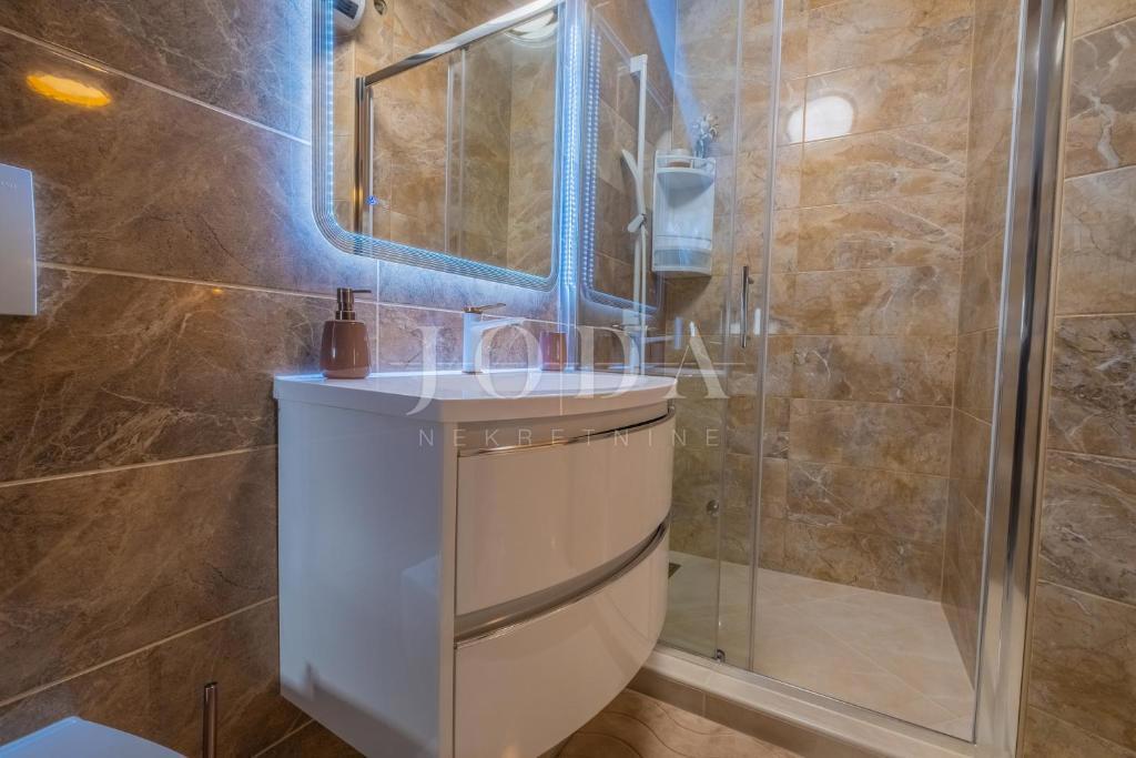 Casa Novi Vinodolski, 160m2