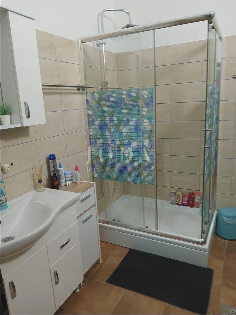 Allogio Arsenal, Pula, 108m2