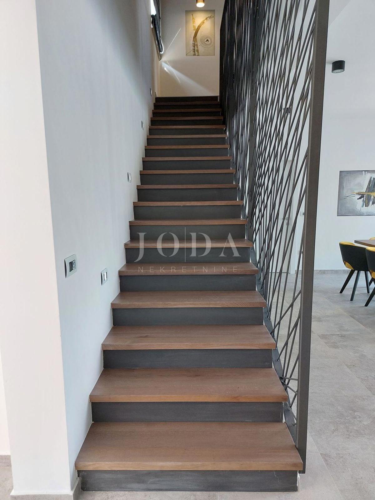 Casa Labin, 287,30m2