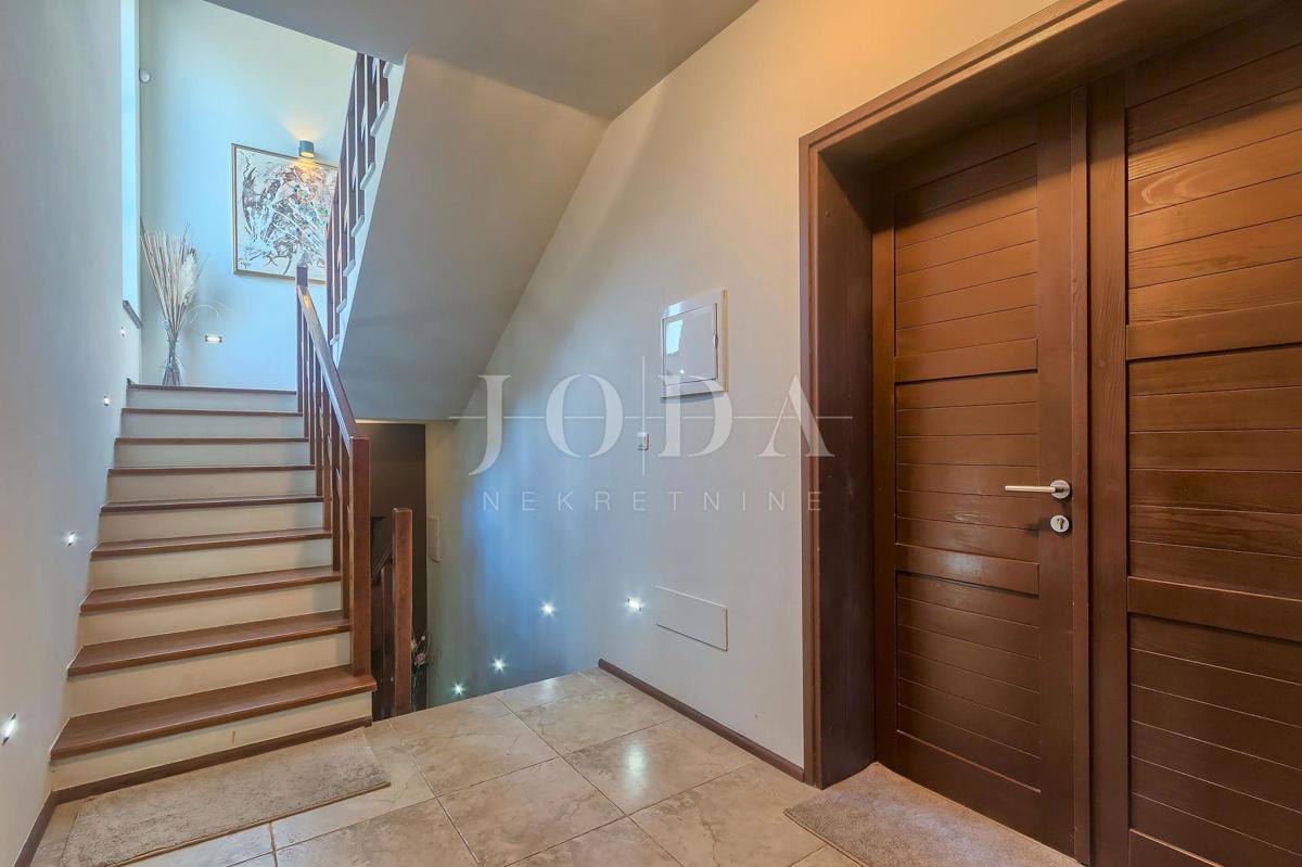 Casa Svetvinčenat, 440m2