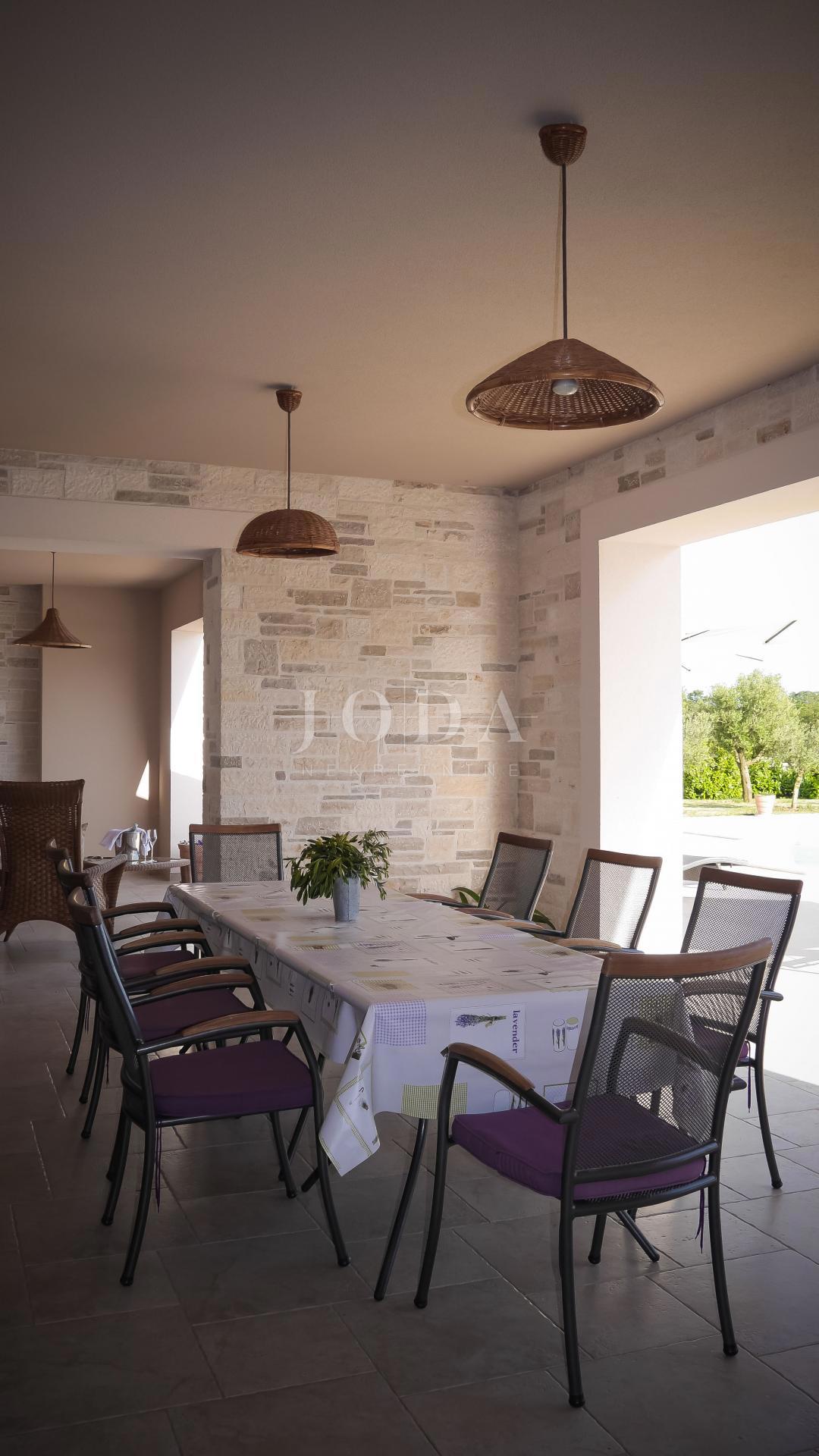 Casa Svetvinčenat, 440m2