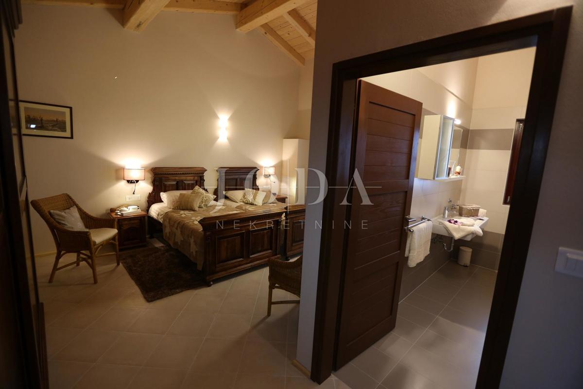 Casa Svetvinčenat, 440m2