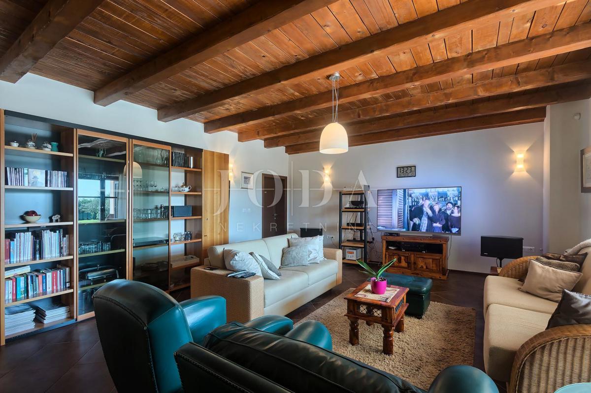 Casa Svetvinčenat, 440m2