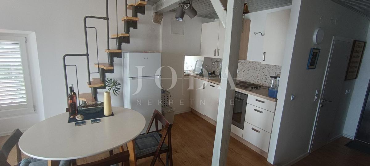 Allogio Novi Vinodolski, 56,09m2