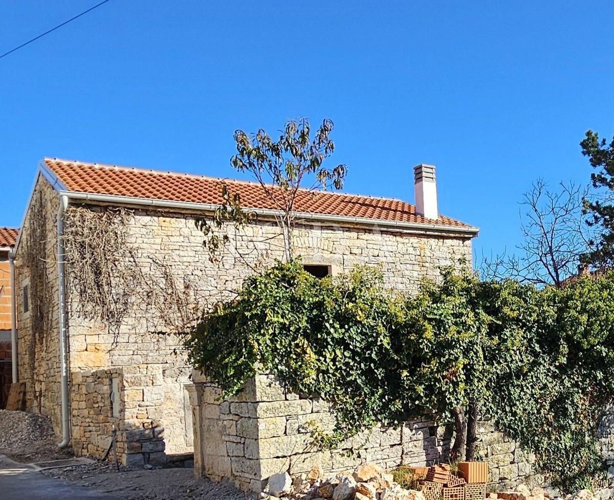 Casa Tinjan, 82,20m2