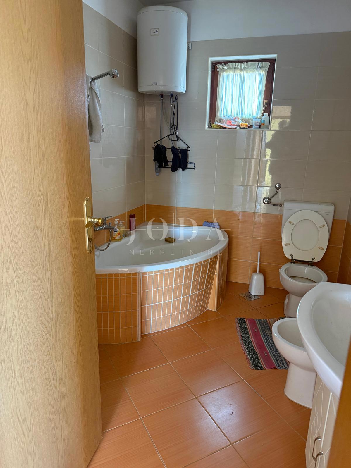 Casa Marinići, Viškovo, 230m2