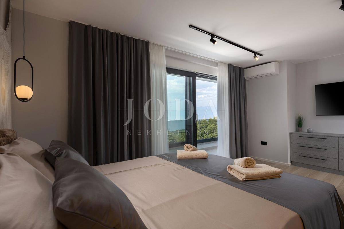 Casa Kostrena, 490m2