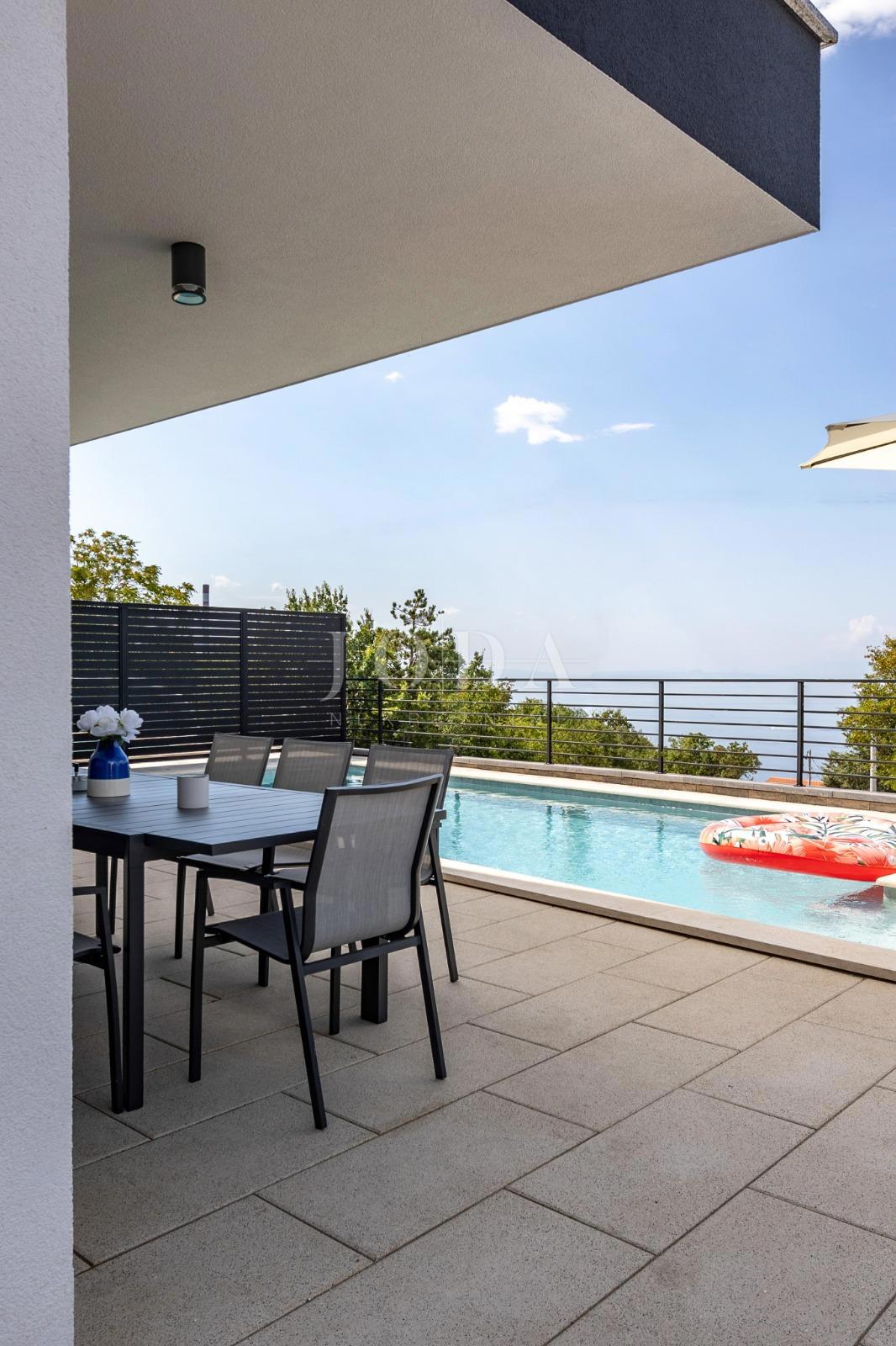 Casa Kostrena, 490m2