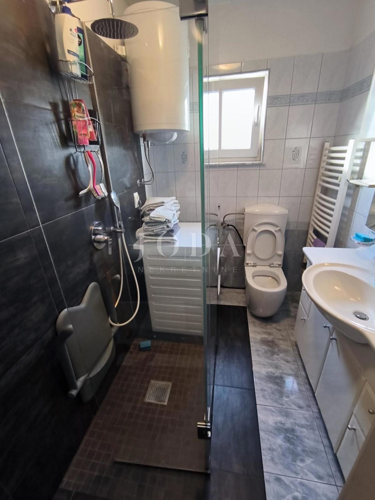 Allogio Drenova, Rijeka, 64,46m2