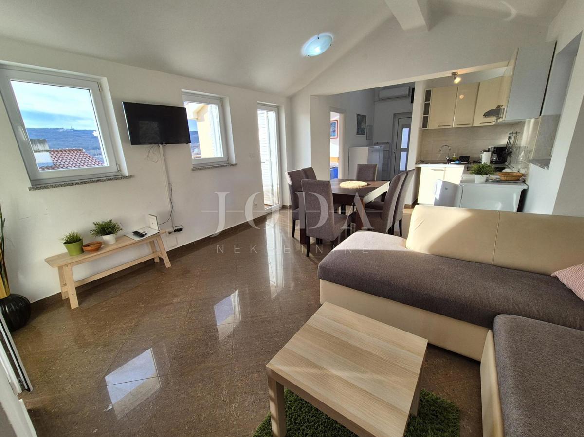 Appartamento con vista mare aperta