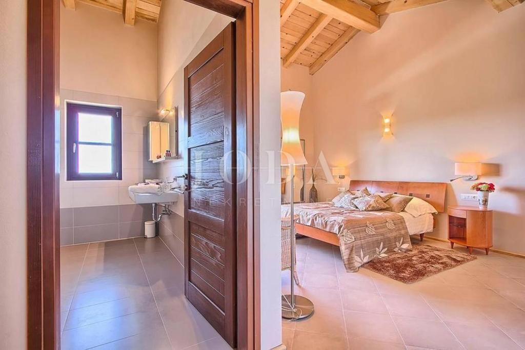 Casa Svetvinčenat, 400m2