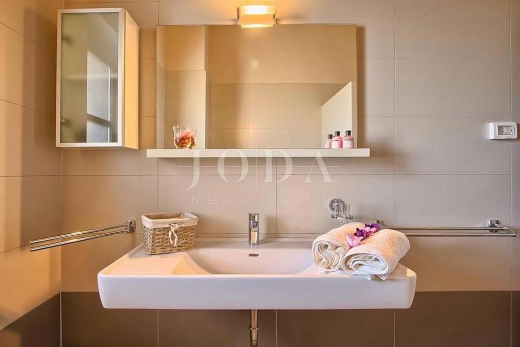 Casa Svetvinčenat, 400m2