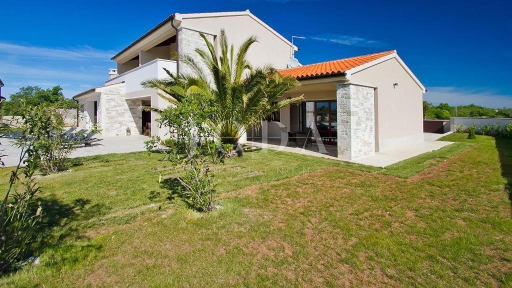 Casa Svetvinčenat, 400m2