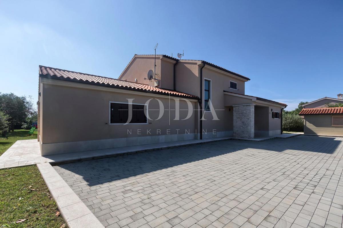 Casa Svetvinčenat, 400m2