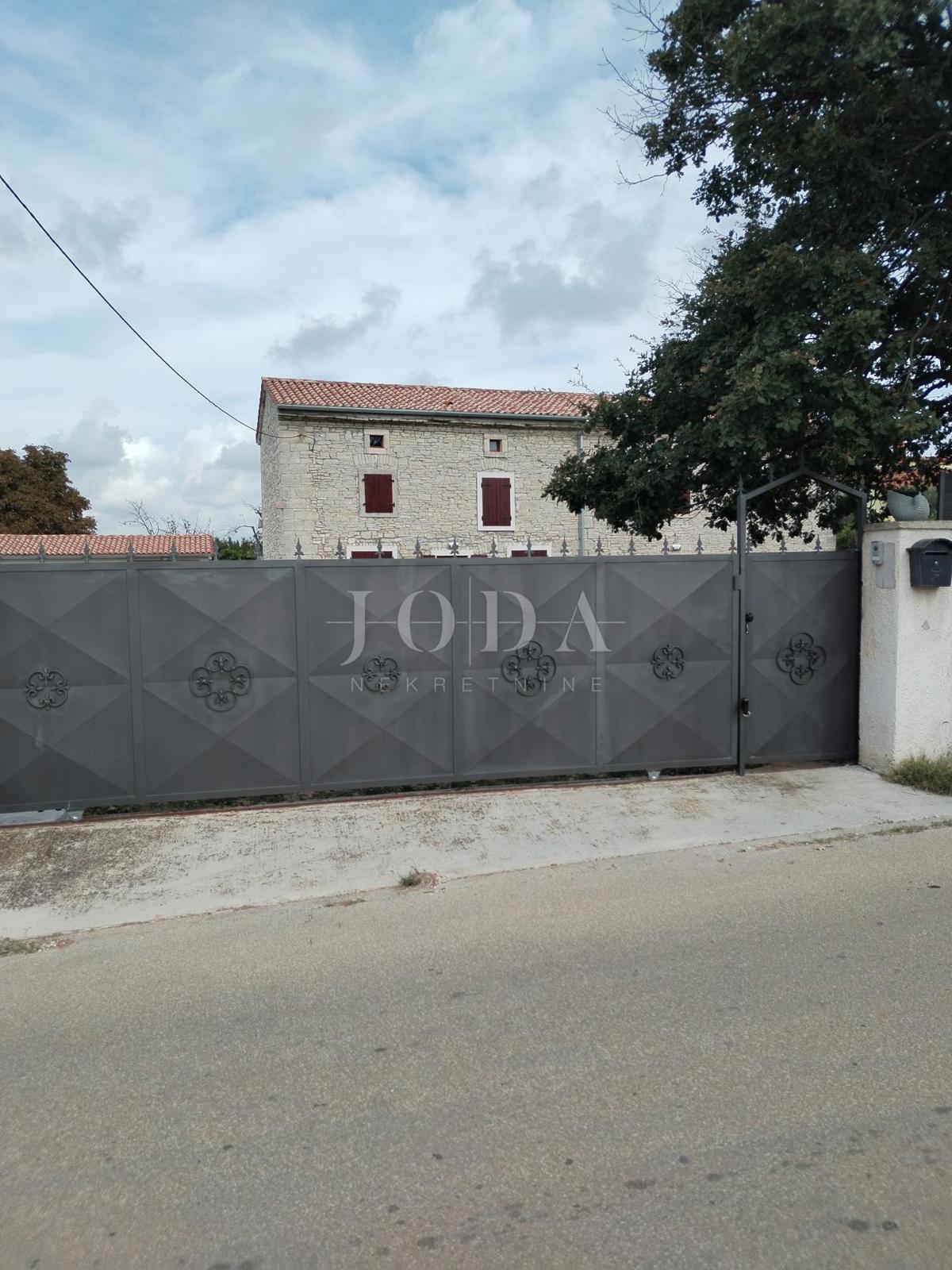 Casa Svetvinčenat, 200m2