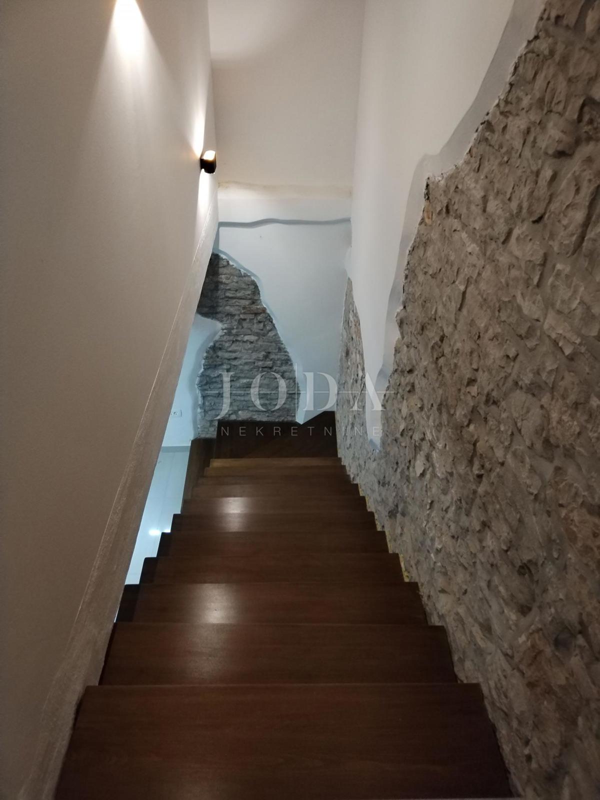 Casa Svetvinčenat, 200m2