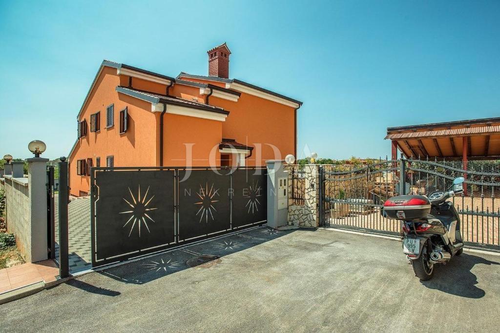 Casa Monte Magno, Pula, 360m2