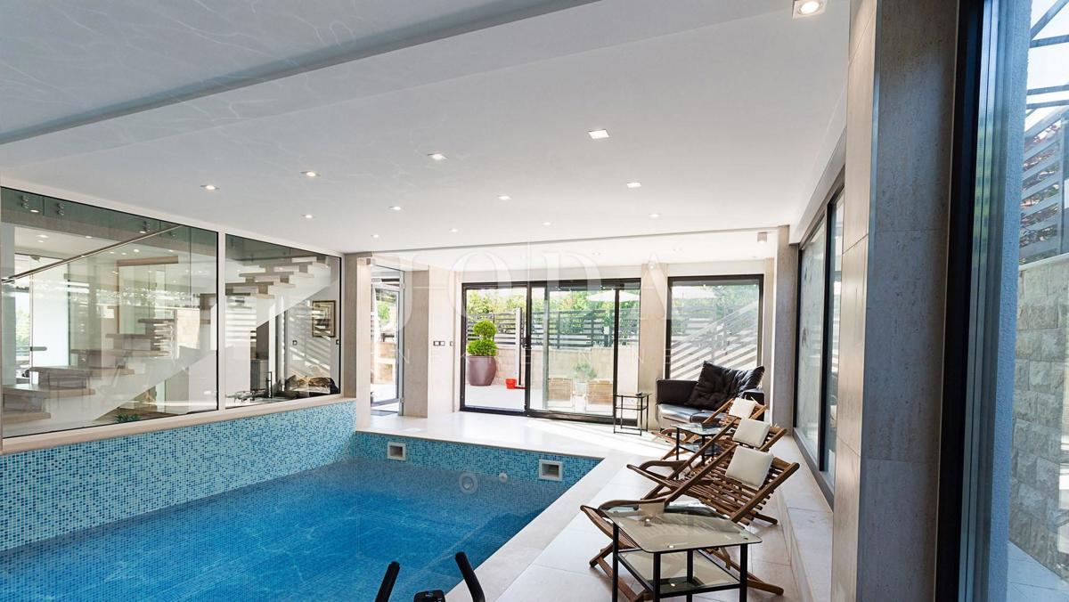 Stile e funzionalitá senza precedenti 