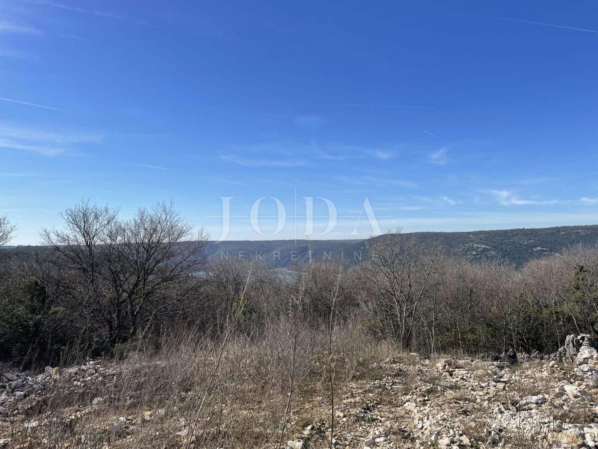 Terreno Labin, 975m2