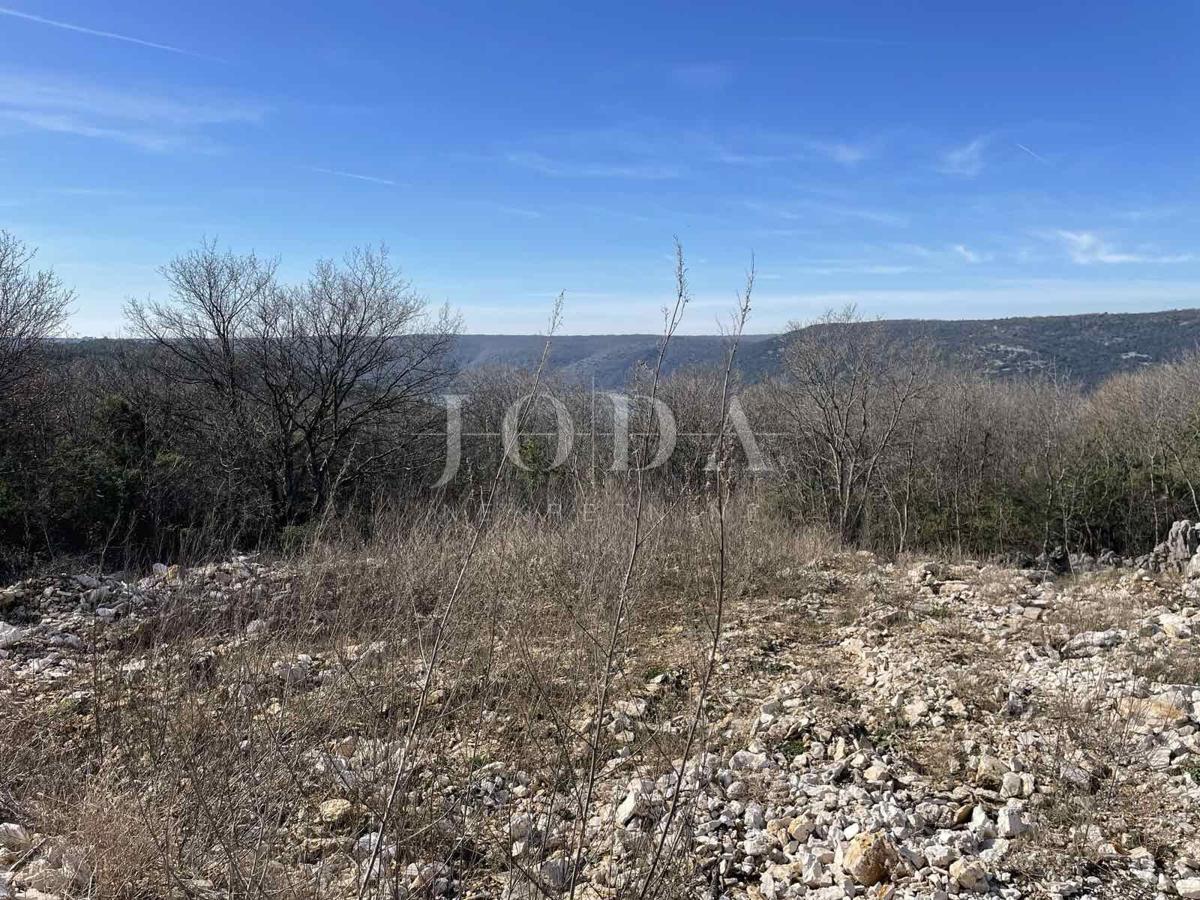 Terreno Labin, 975m2