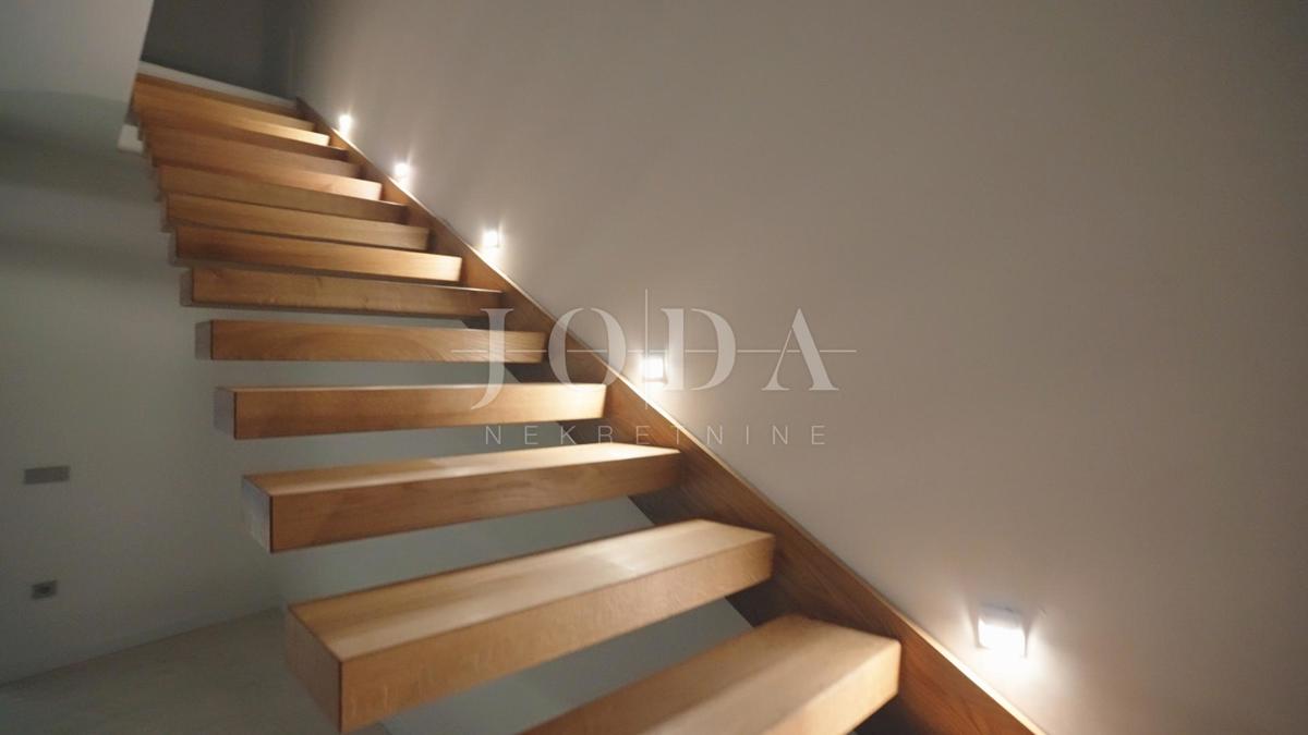 Casa Jadranovo, Crikvenica, 186m2