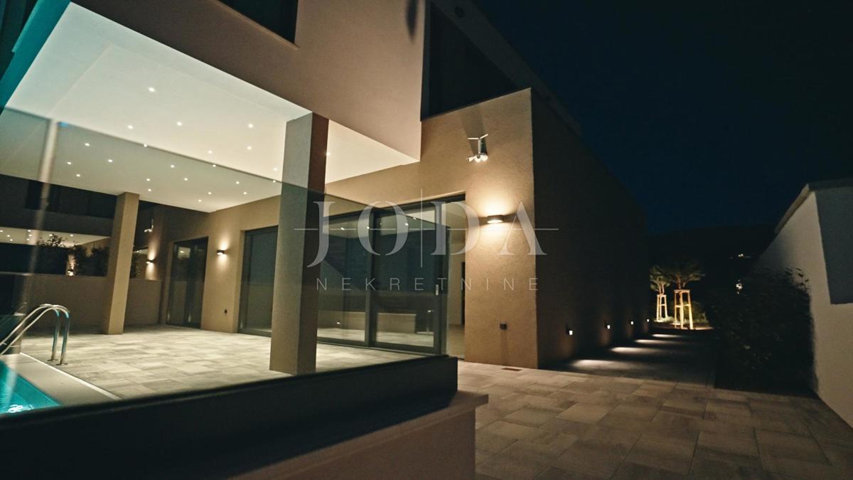 Casa Jadranovo, Crikvenica, 186m2