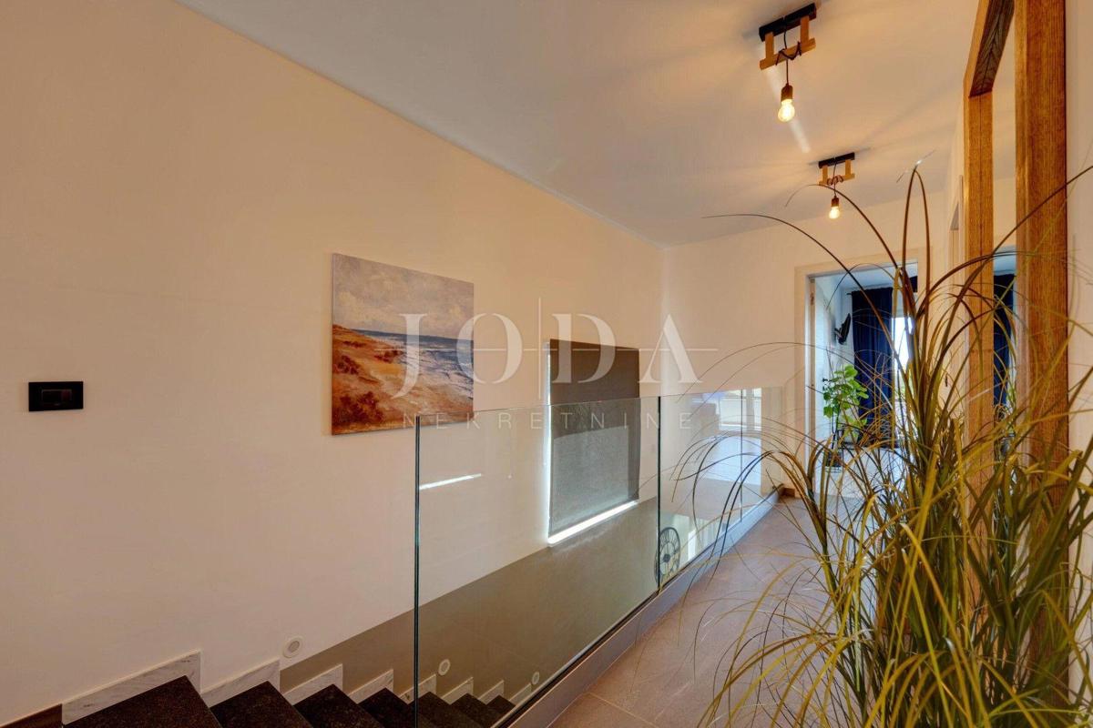 Casa Marčana, 198,45m2