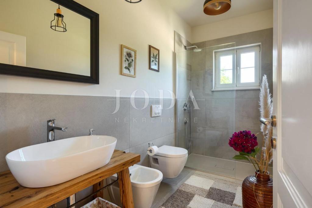 Casa Višnjan, 179m2