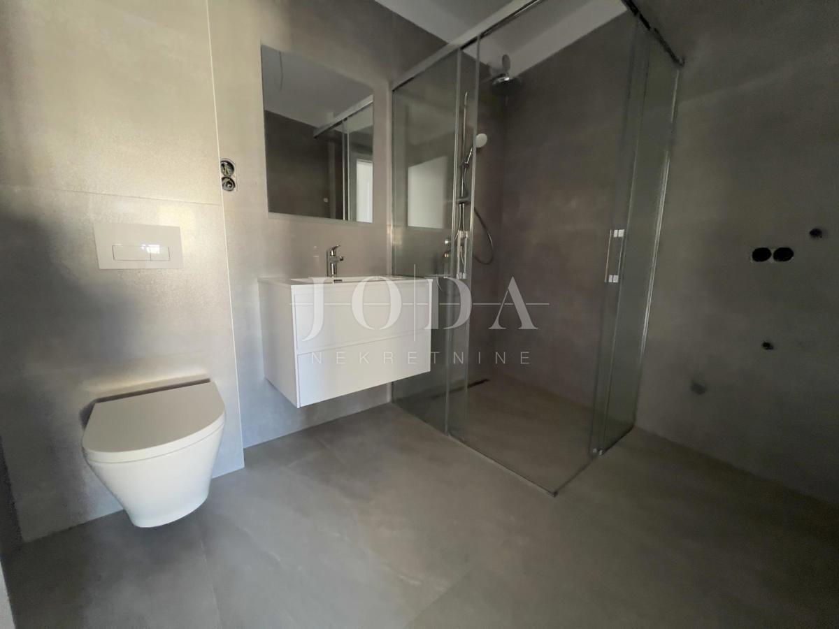 Appartamento Klenovica, Novi Vinodolski, 123m2