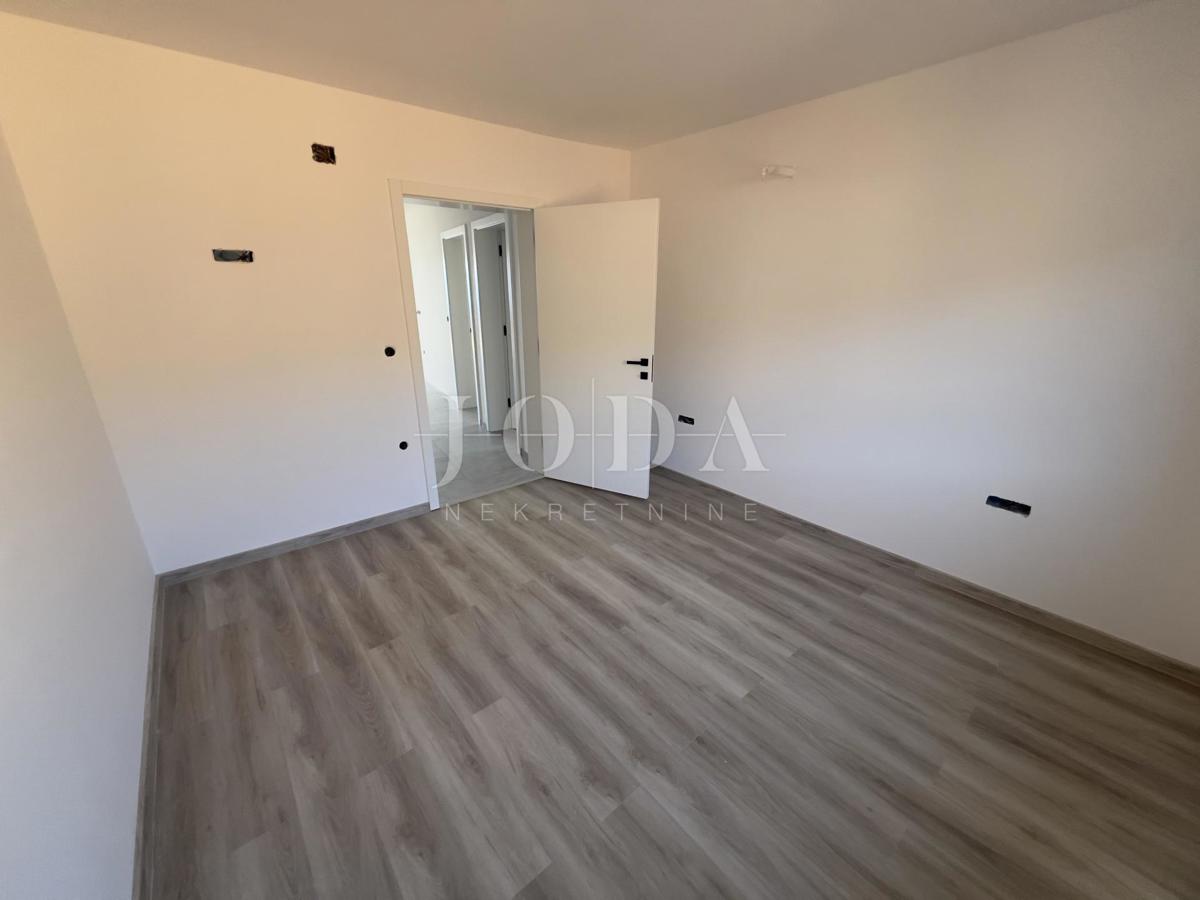 Appartamento Klenovica, Novi Vinodolski, 123m2