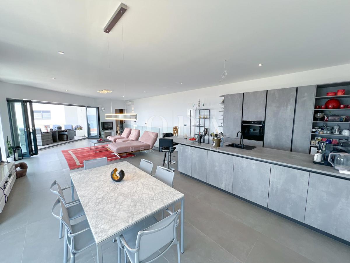 Casa Crikvenica, 999m2