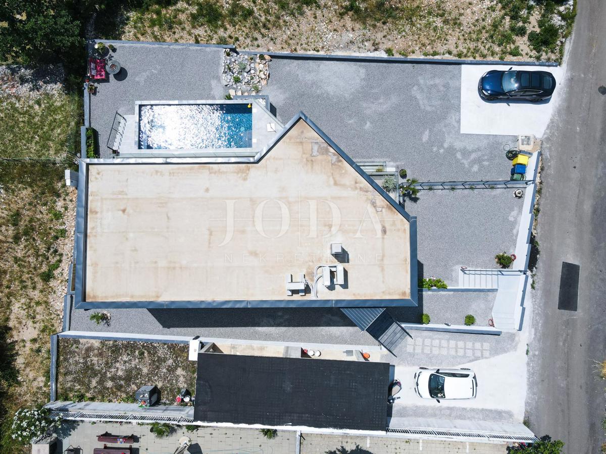 Casa Crikvenica, 999m2