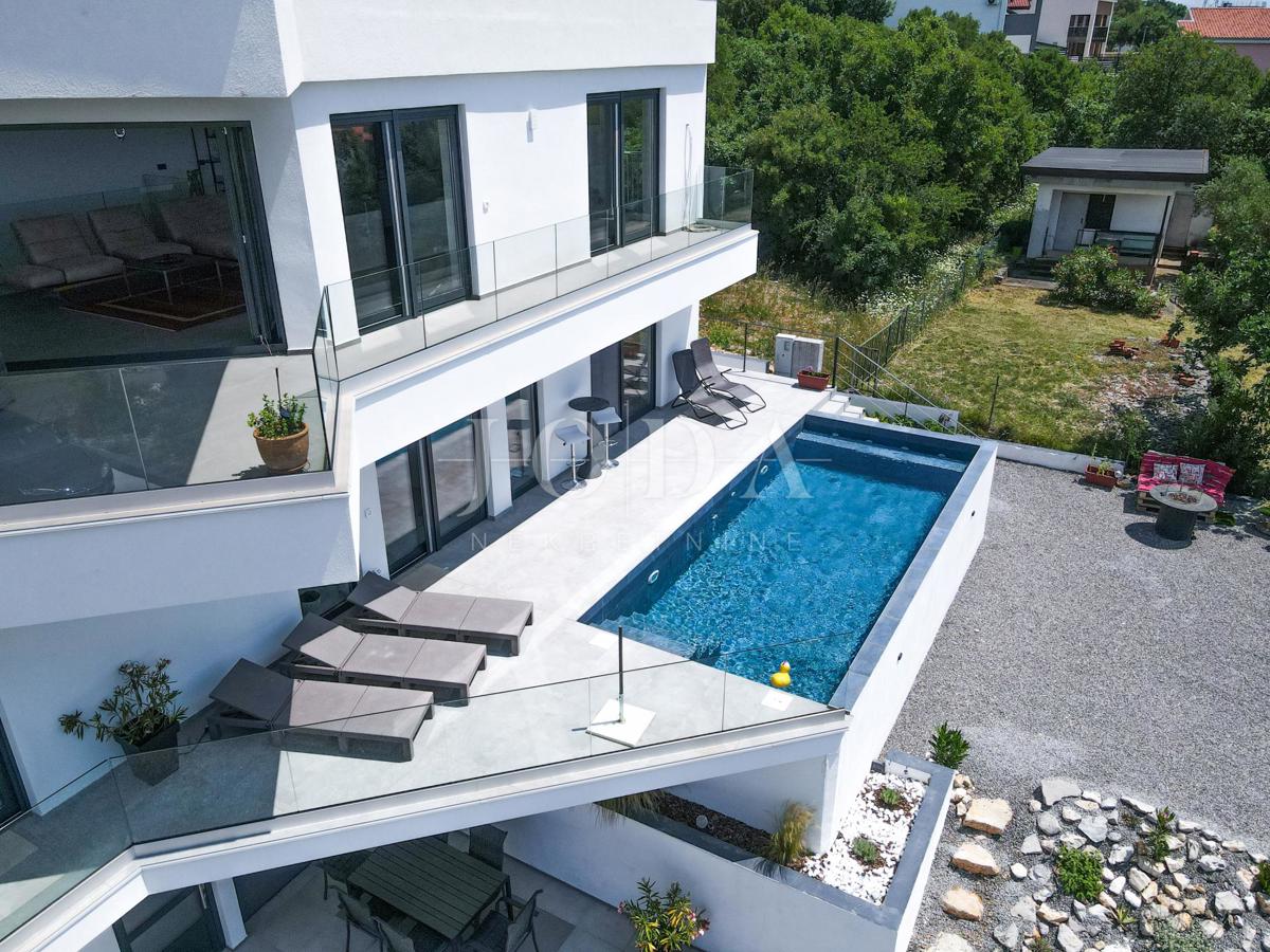 Casa Crikvenica, 999m2