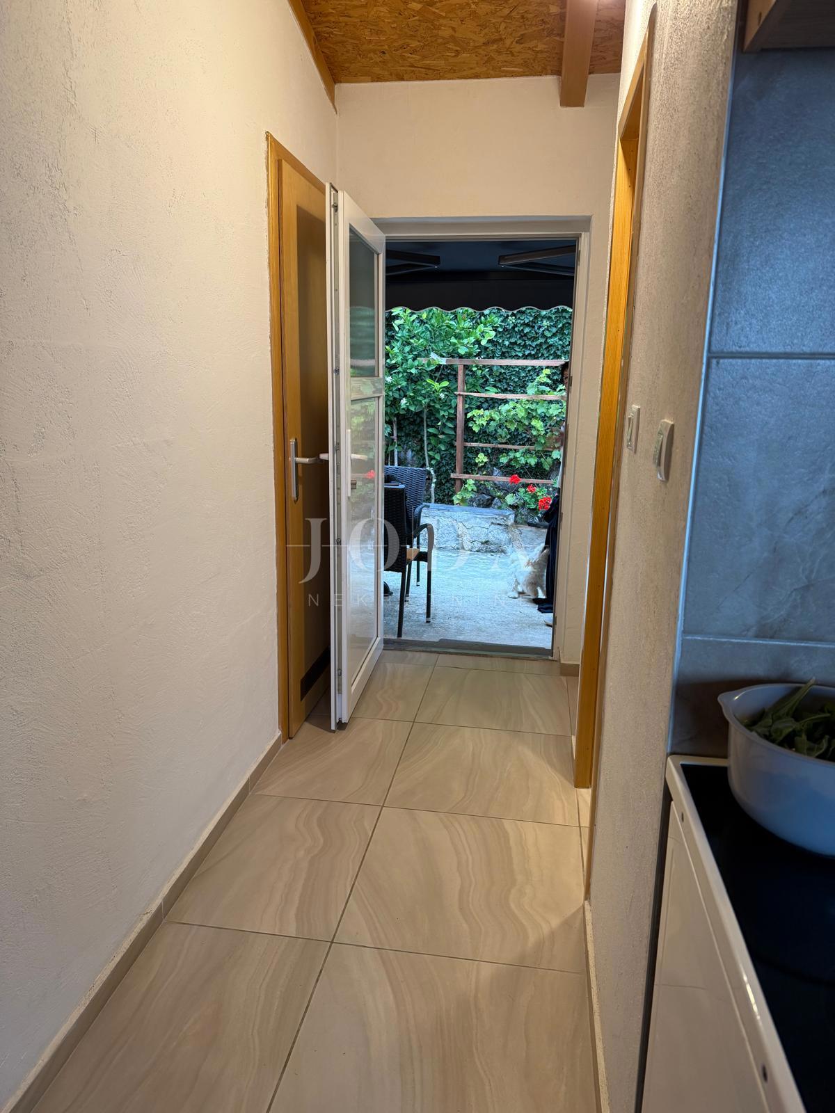 Appartamento Grižane in posizione tranquilla