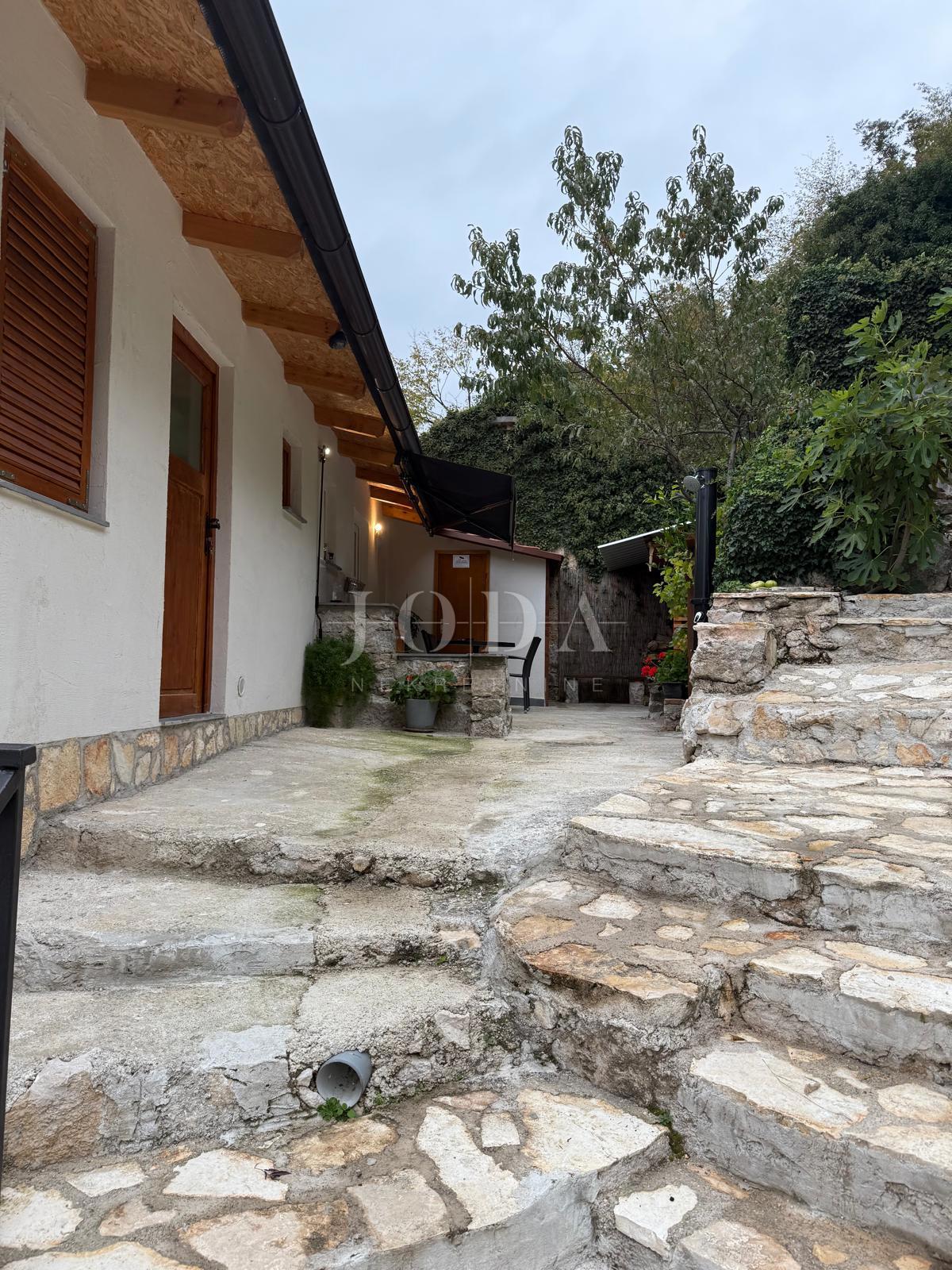 Appartamento Grižane in posizione tranquilla