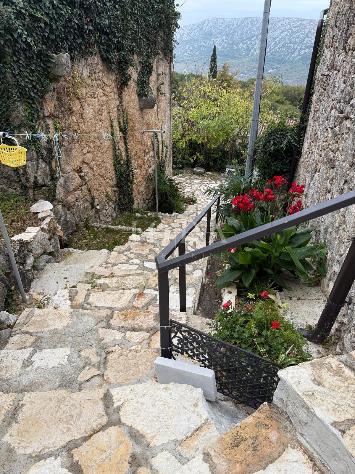 Appartamento Grižane in posizione tranquilla