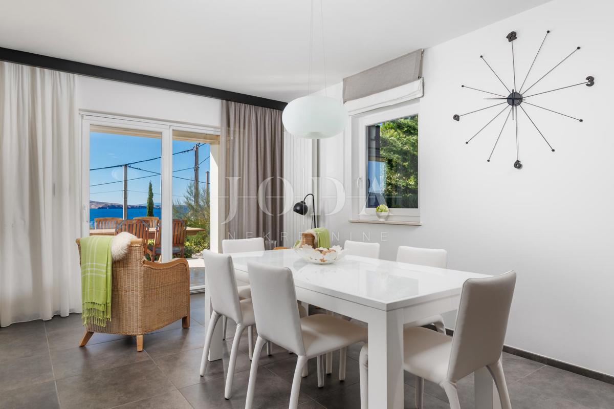 Casa Prizna vicino al mare