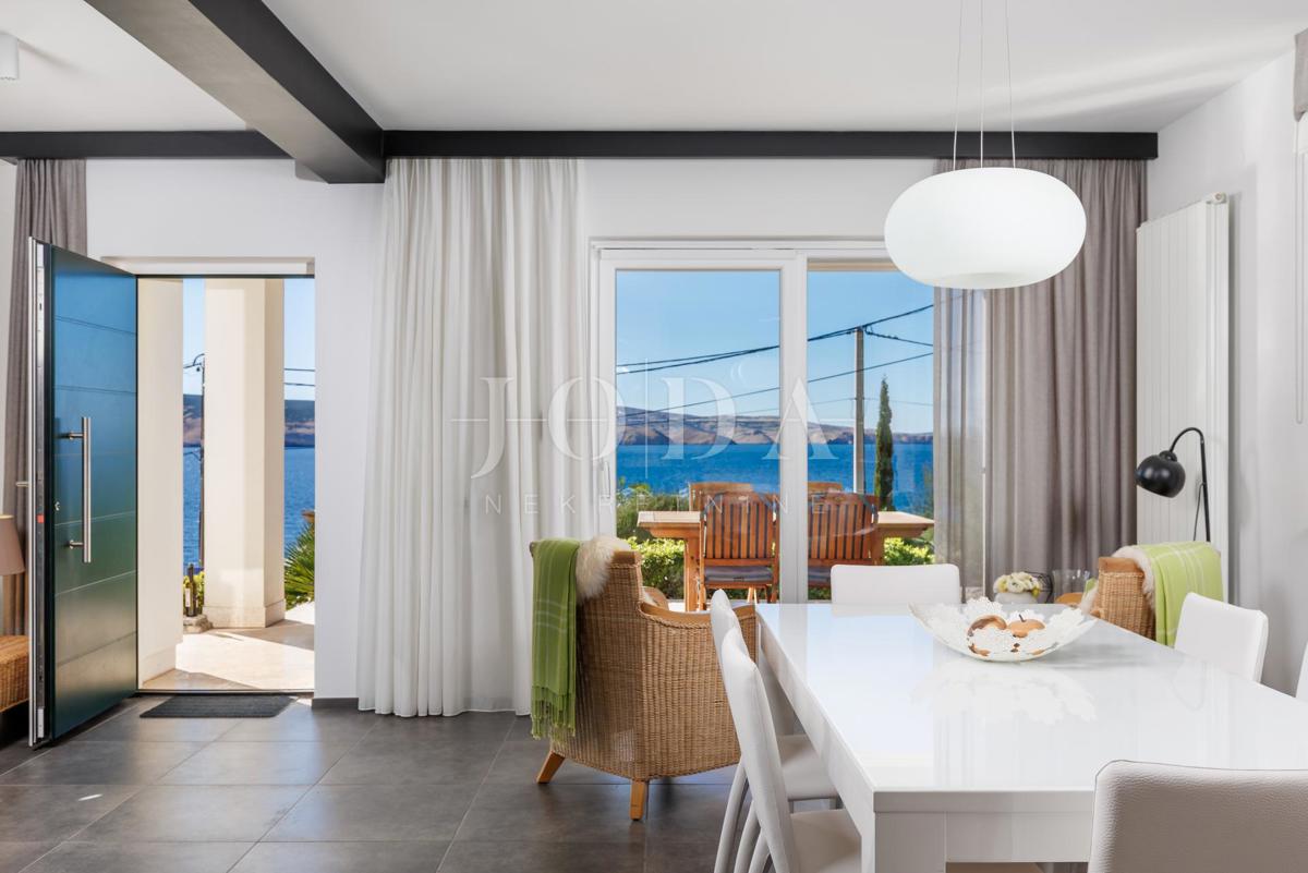 Casa Prizna vicino al mare