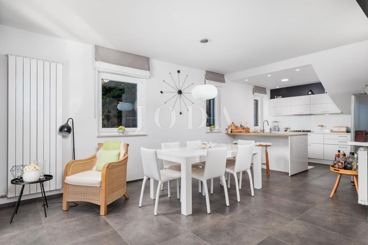 Casa Prizna vicino al mare