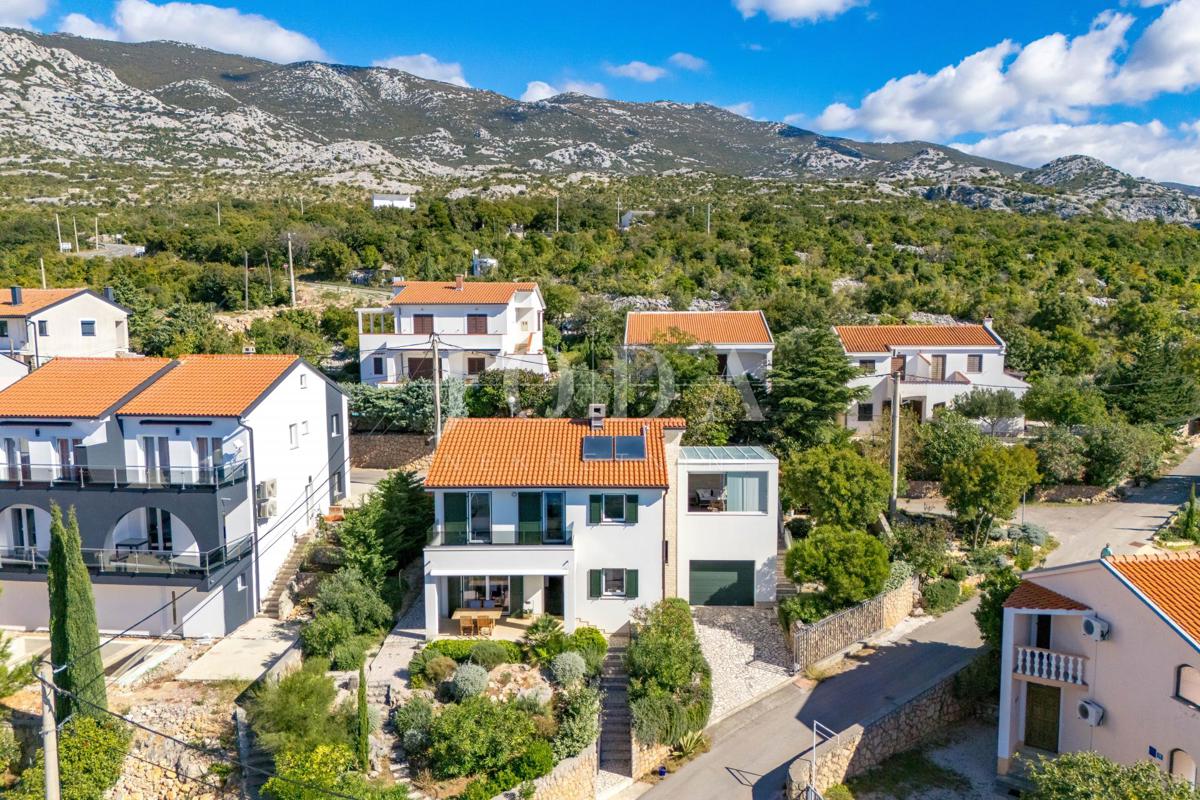 Casa Prizna vicino al mare