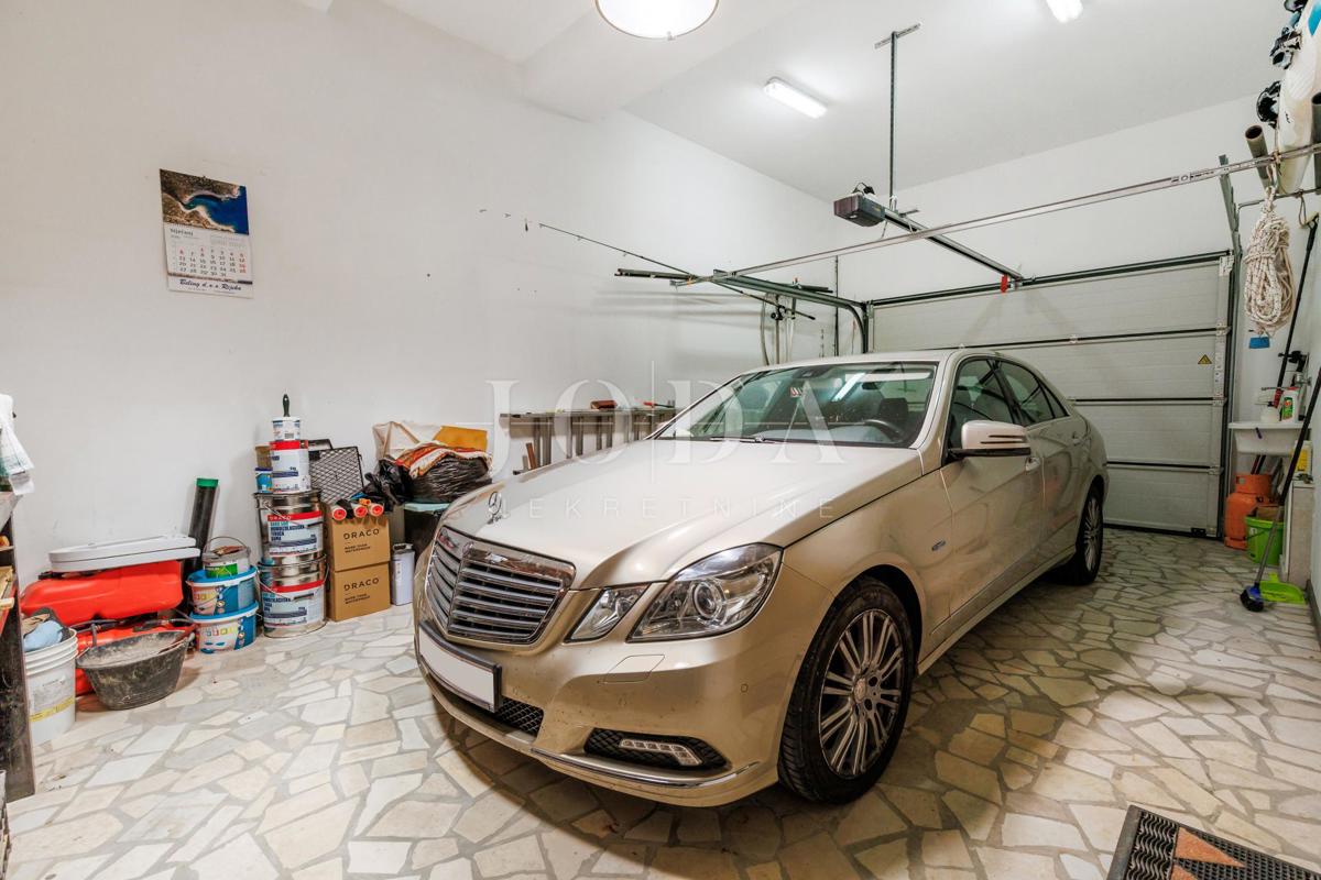 Casa Prizna vicino al mare