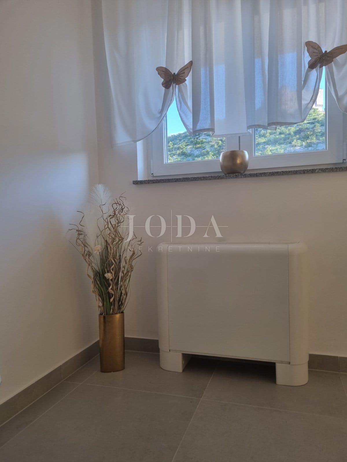 Senj, appartamento in ottima posizione