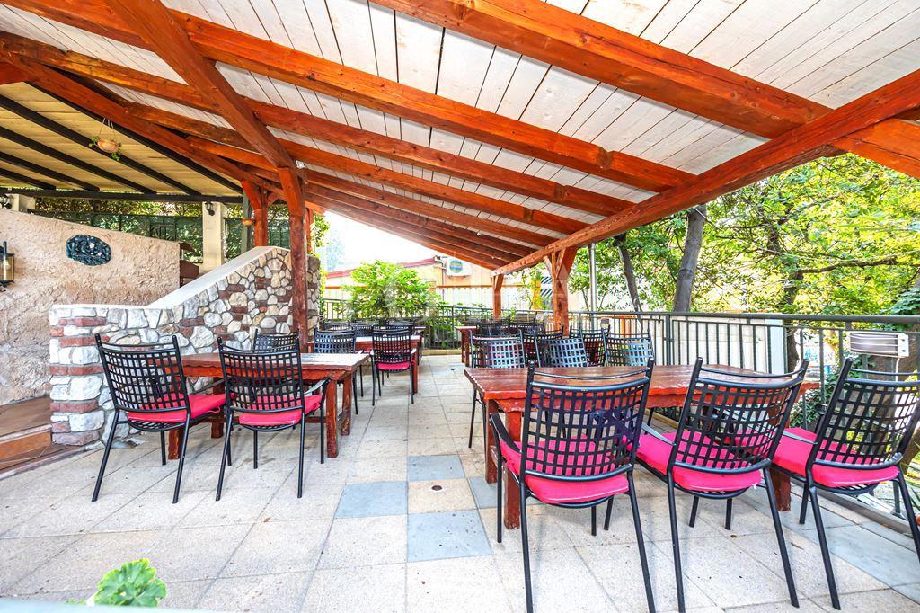 RIKVENICA – Pensione con ristorante, a 30 metri dal mare