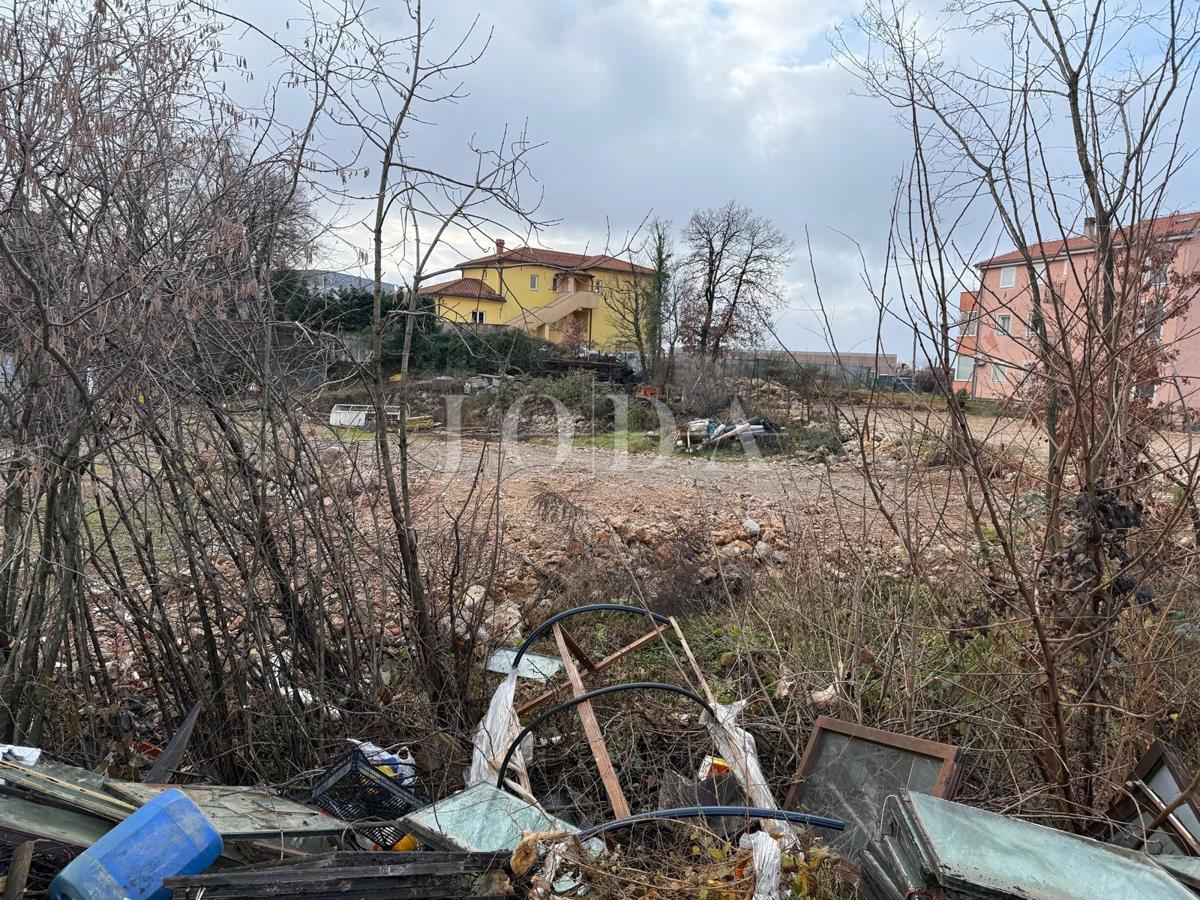 Terreno Viškovo, 860m2