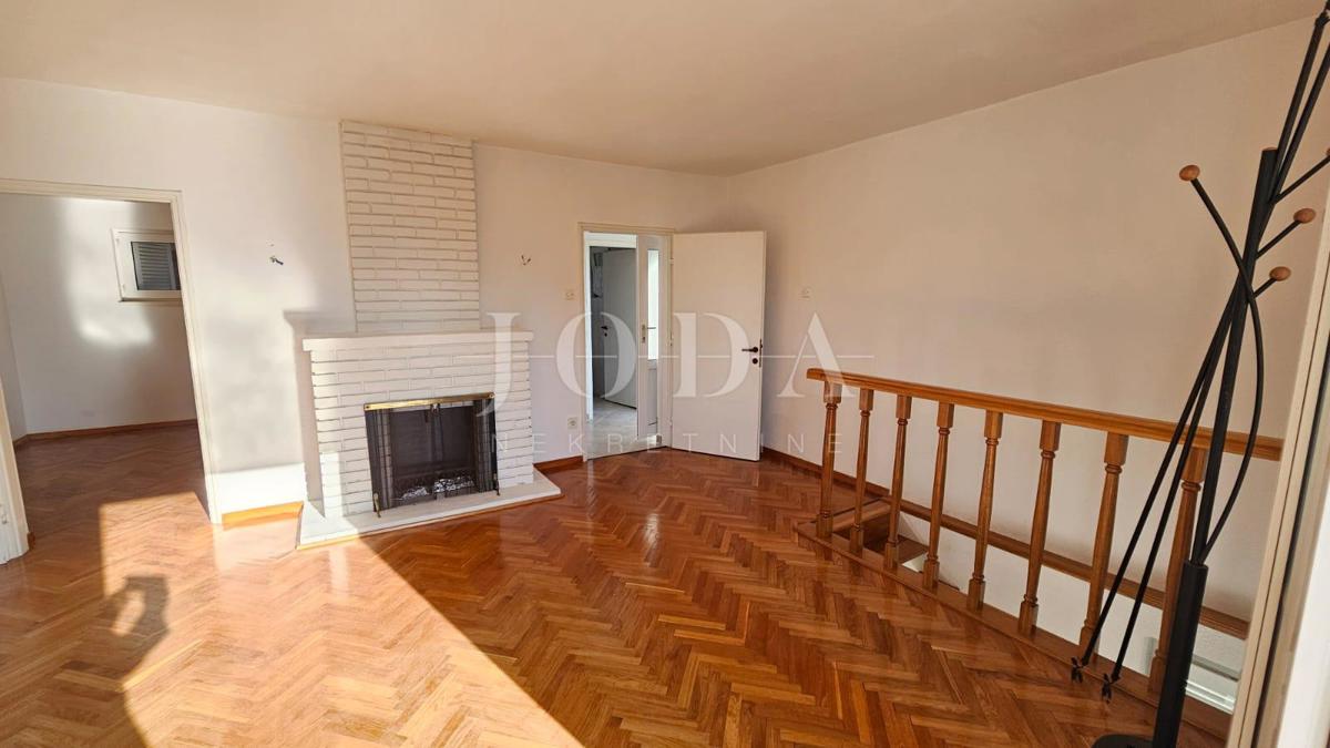 Casa Novi Vinodolski, 160m2