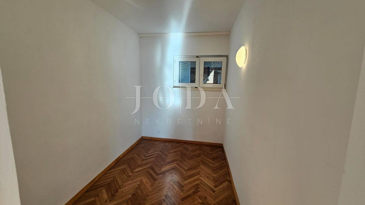 Casa Novi Vinodolski, 160m2